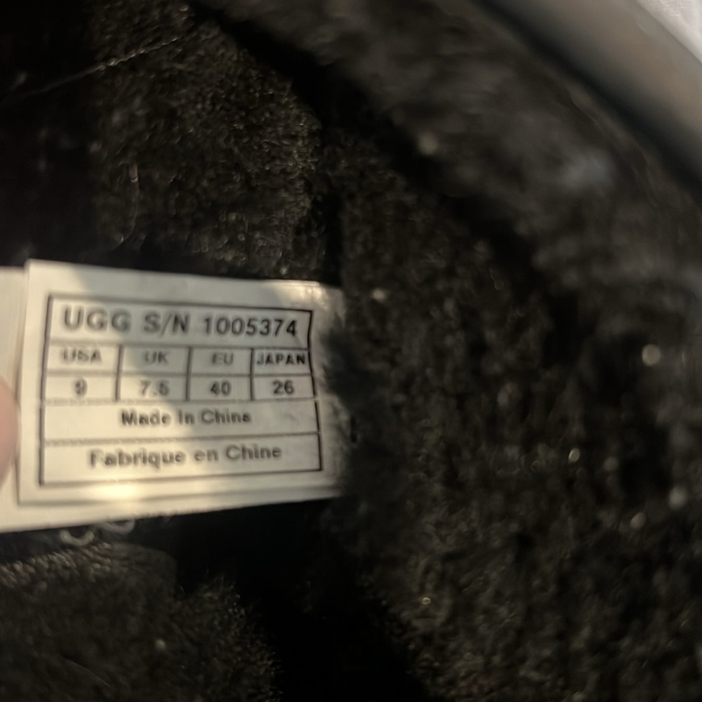 Uggs Buckle detail Mid Calf Suede Leather and Sherpa Lined Boots - Picture 8 of 9